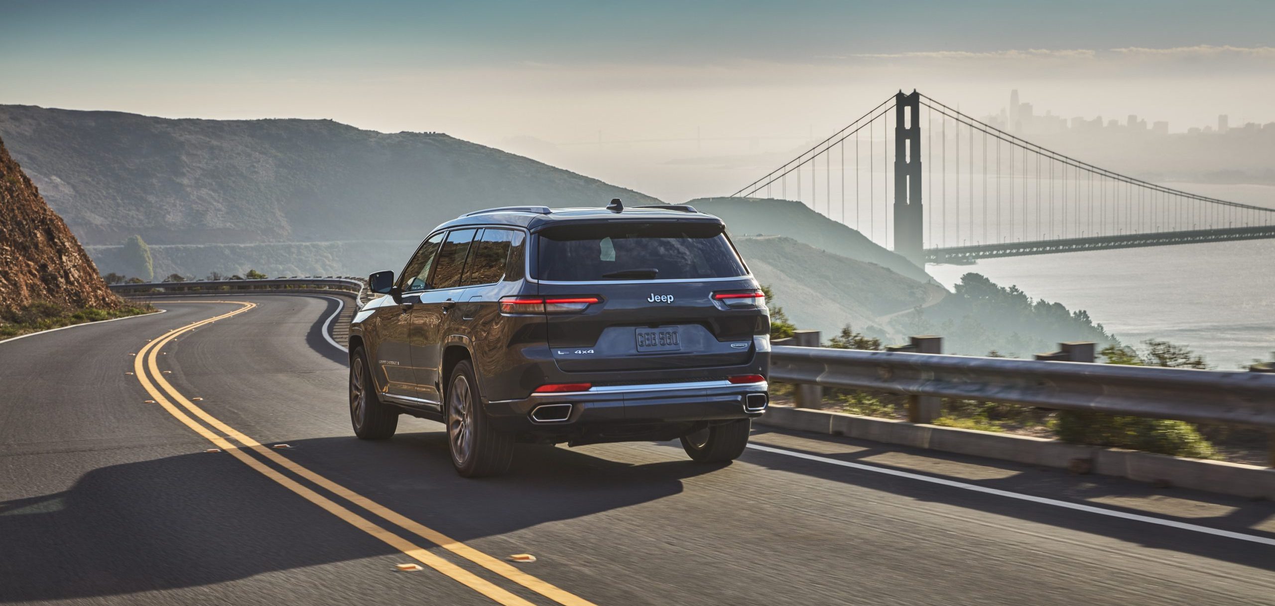 2025 Jeep Grand Cherokee Back