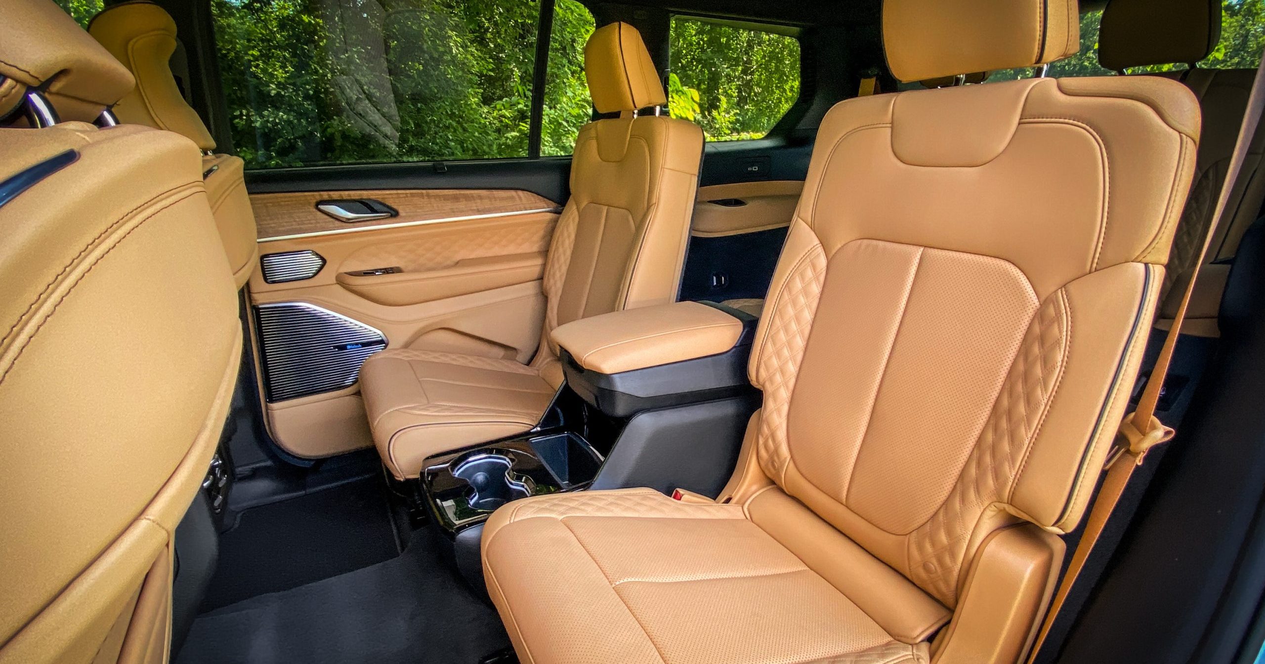 Jeep Grand Cherokee Interior