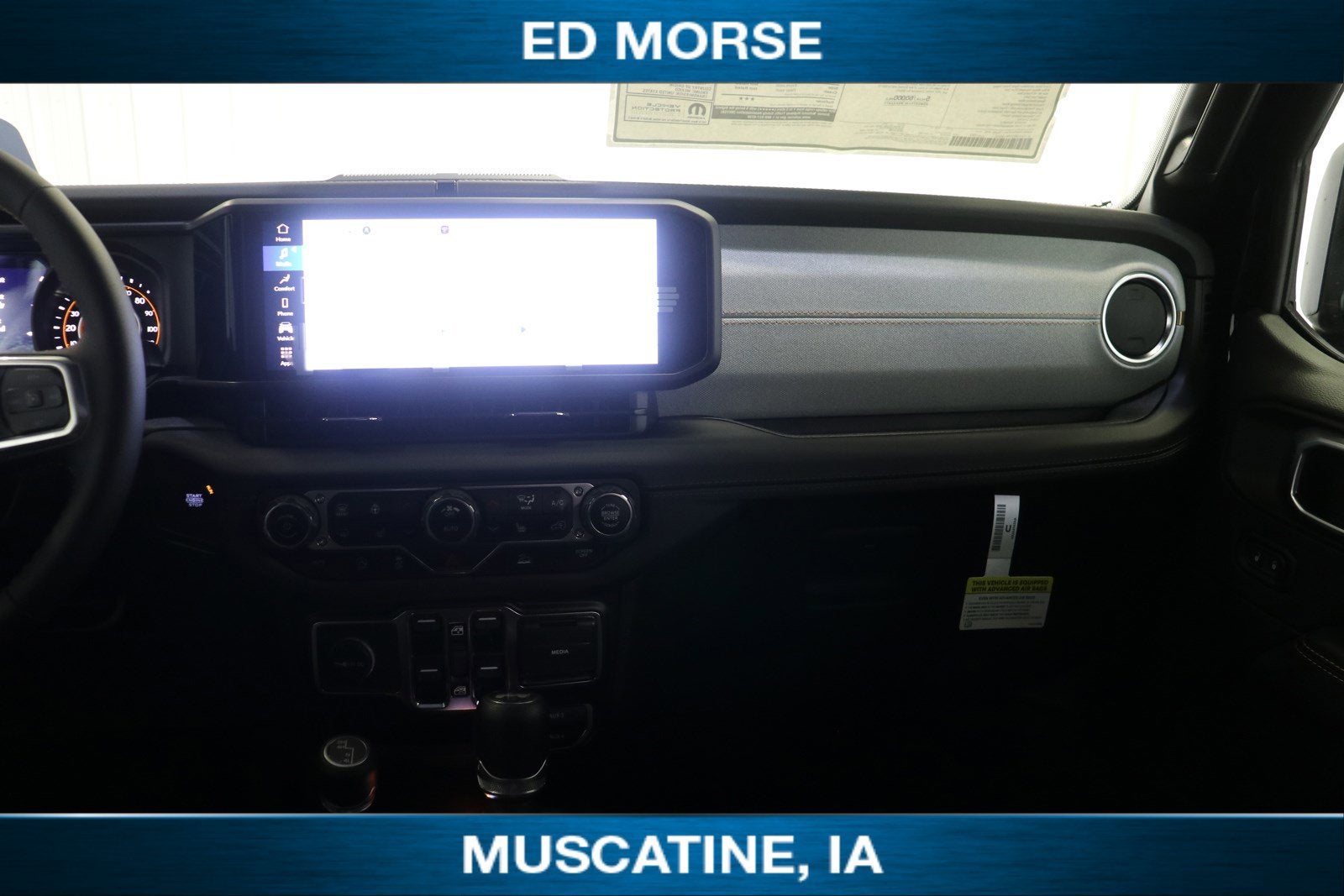 2024 Jeep Wrangler WRANGLER 4-DOOR SAHARA