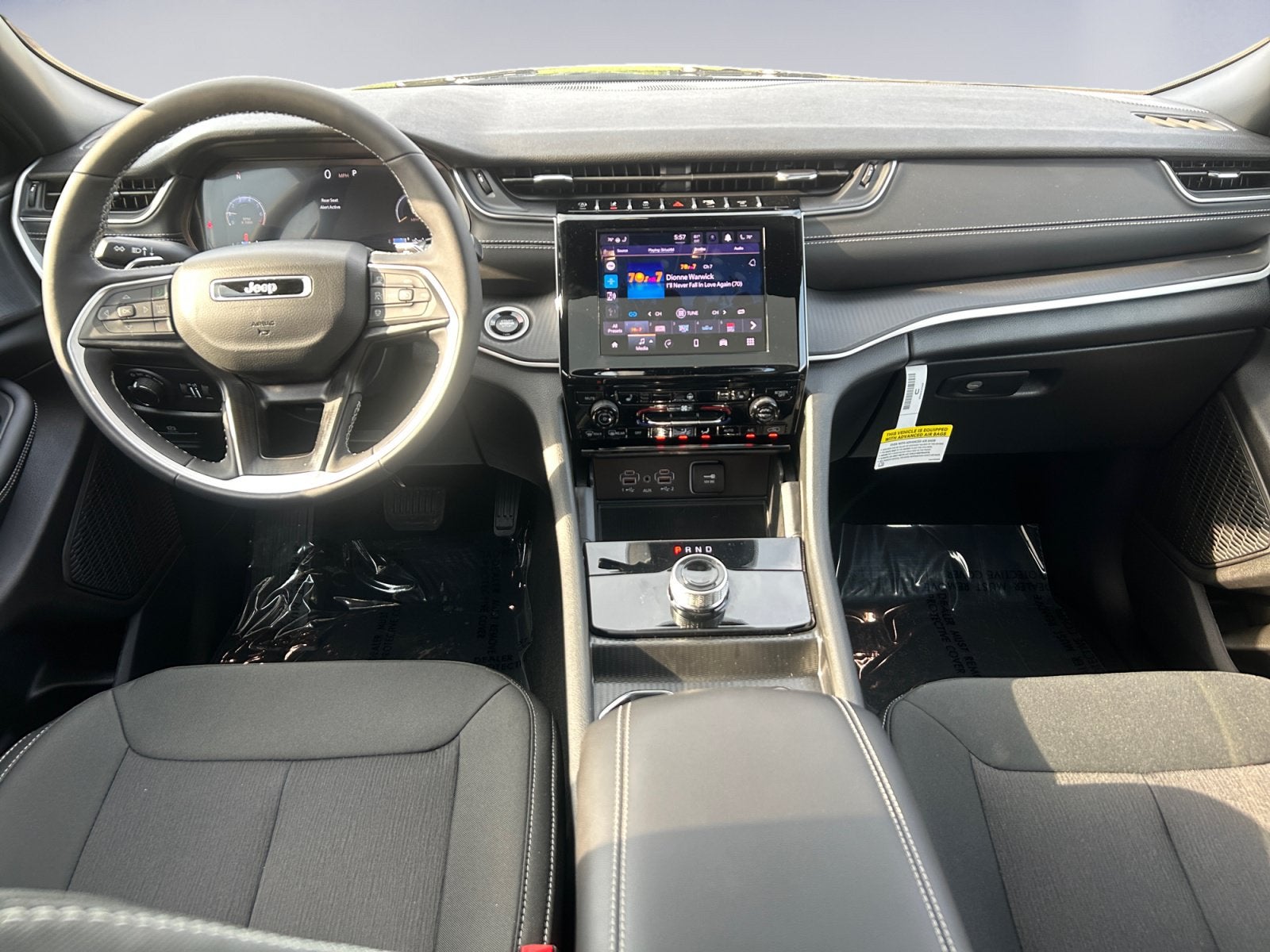 2026 Jeep Grand Cherokee GRAND CHEROKEE LAREDO X 4X4