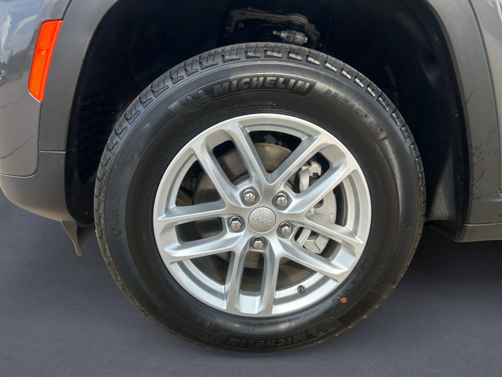 2026 Jeep Grand Cherokee GRAND CHEROKEE LAREDO X 4X4