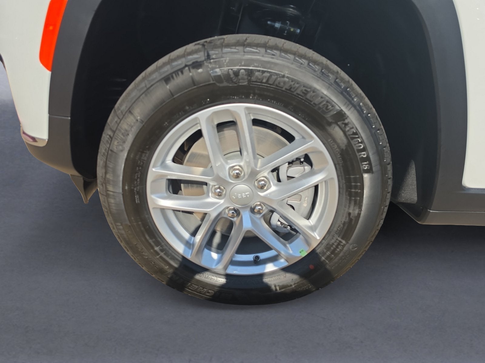 2026 Jeep Grand Cherokee GRAND CHEROKEE L LAREDO 4X4