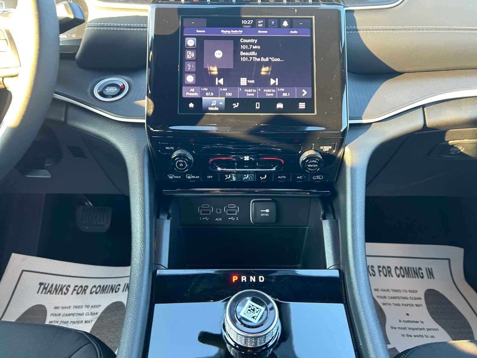 2026 Jeep Grand Cherokee GRAND CHEROKEE L LAREDO 4X4