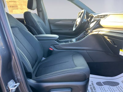 2026 Jeep Grand Cherokee GRAND CHEROKEE L LAREDO 4X4