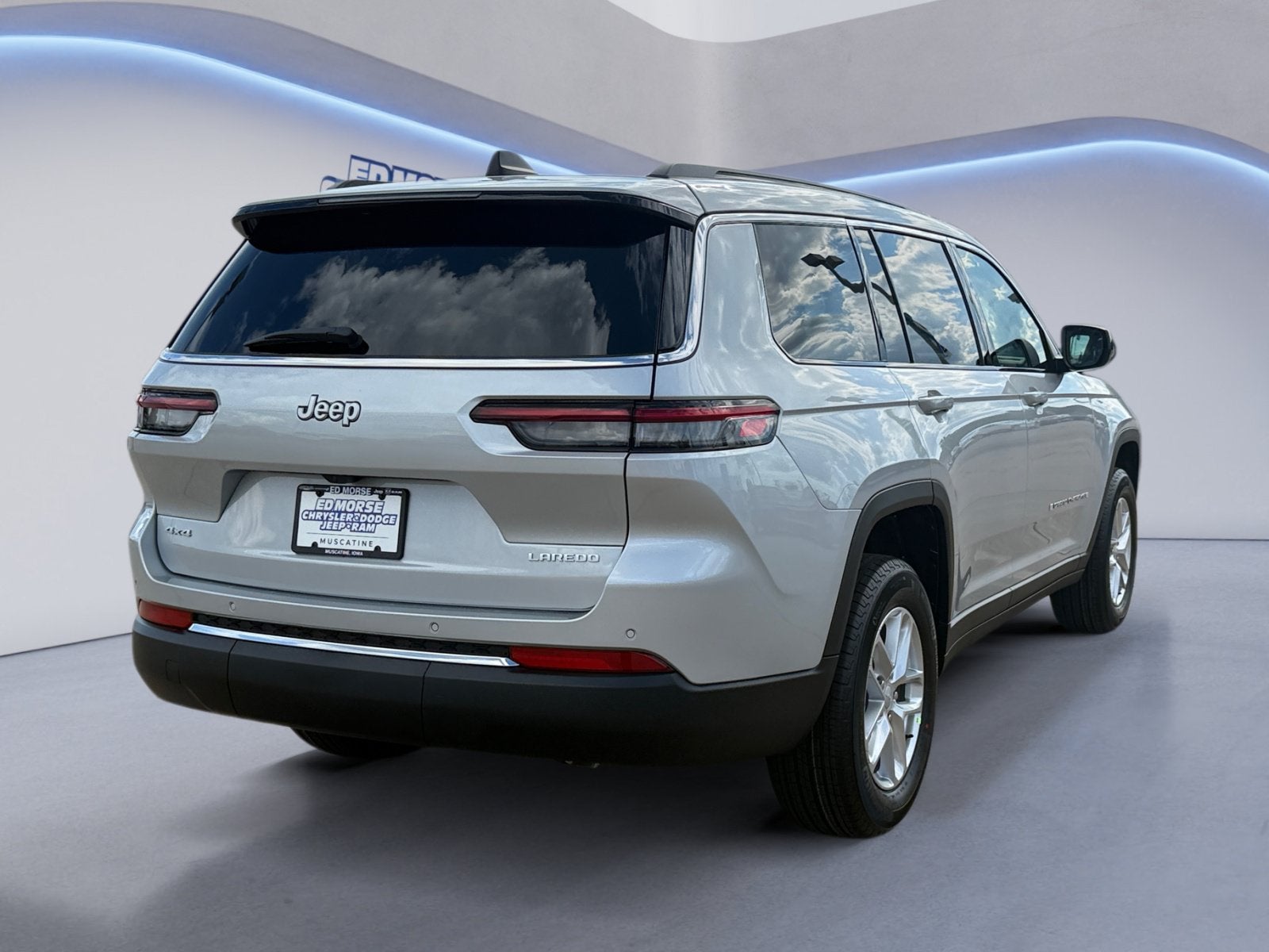 2026 Jeep Grand Cherokee L GRAND CHEROKEE L LAREDO 4X4