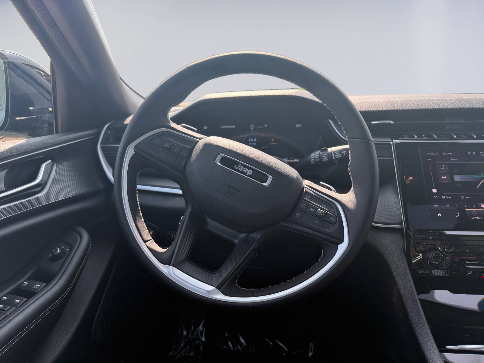 2025 Jeep Grand Cherokee GRAND CHEROKEE L ALTITUDE X 4X4