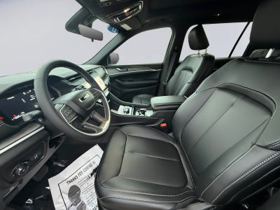 2027 Jeep Grand Cherokee GRAND CHEROKEE L LIMITED 4X4