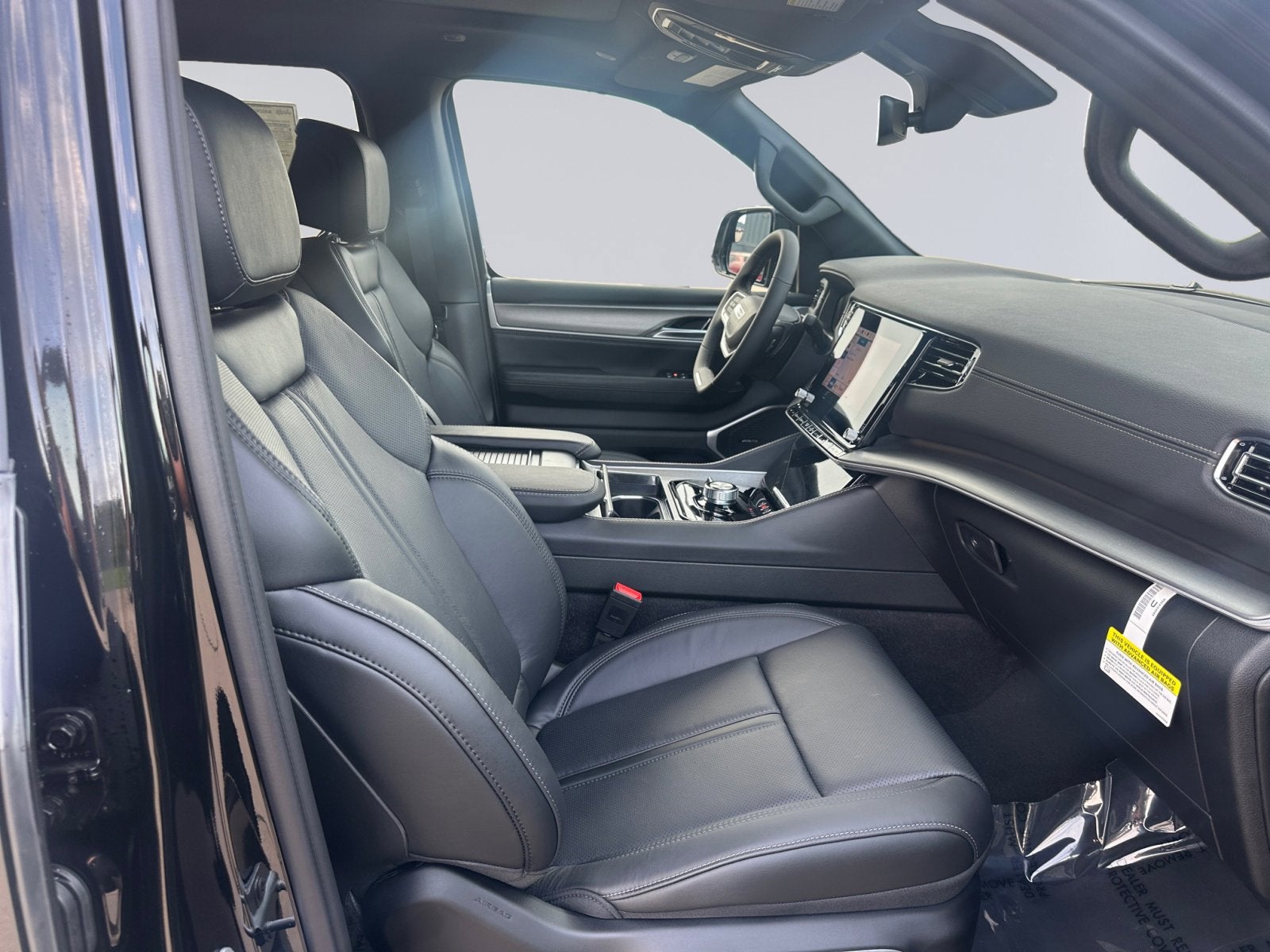 2025 Jeep Wagoneer WAGONEER L CARBIDE 4X4