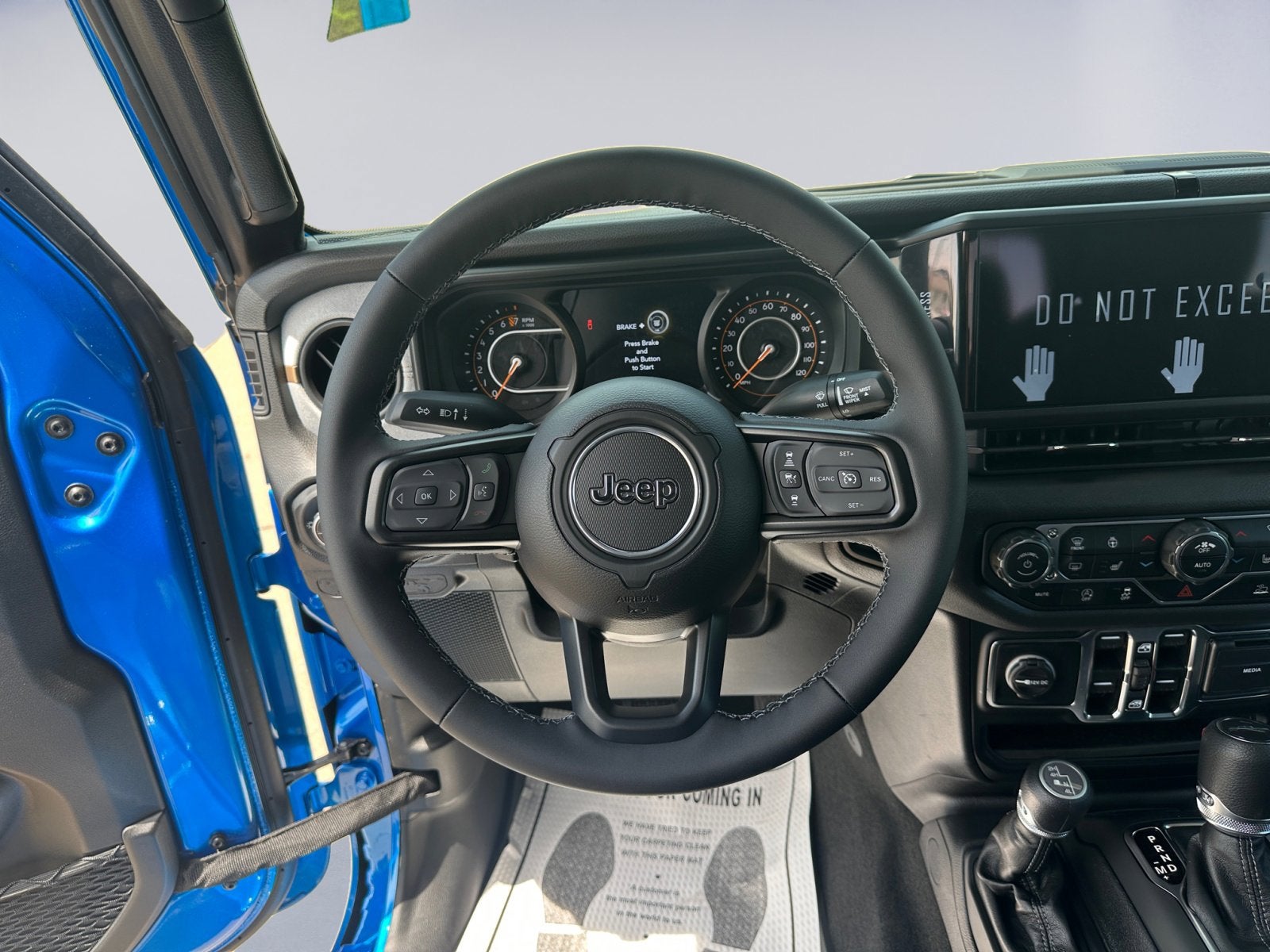 2025 Jeep Gladiator GLADIATOR SPORT S 4X4