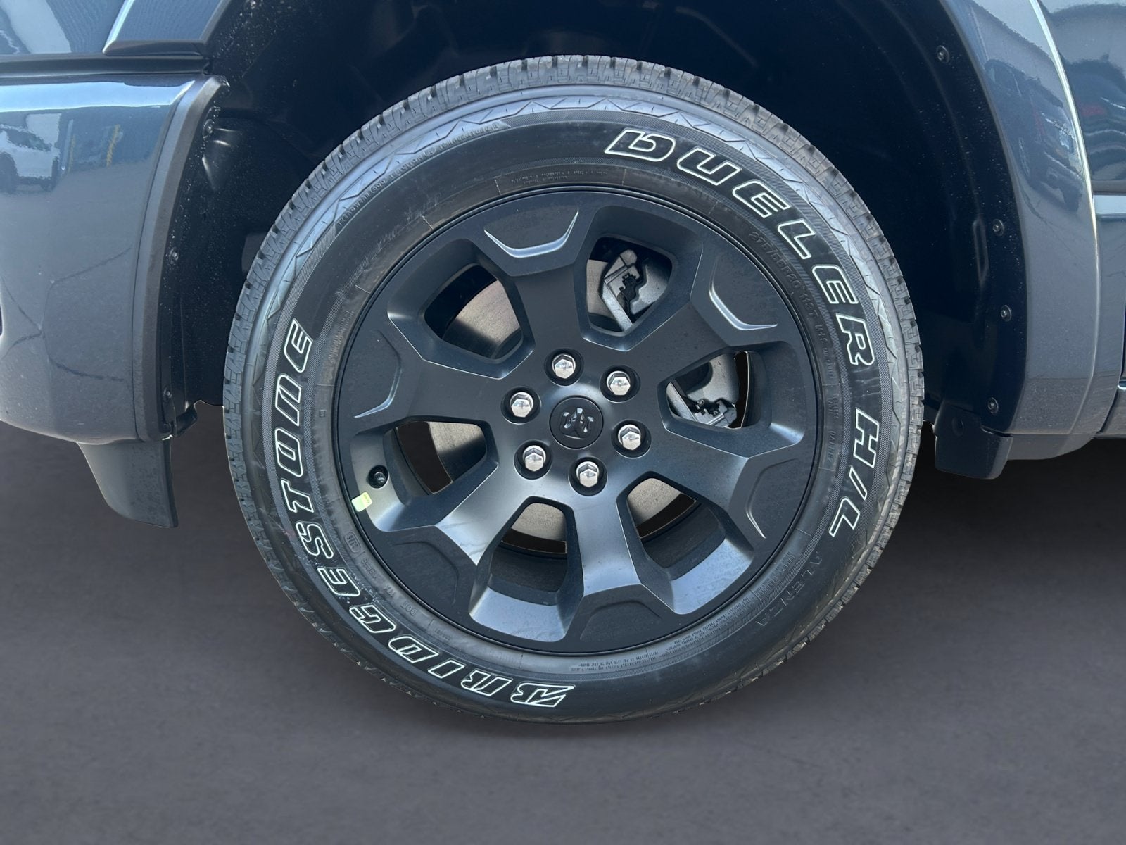 2027 RAM 1500 RAM 1500 BIG HORN CREW CAB 4X4 5'7' BOX