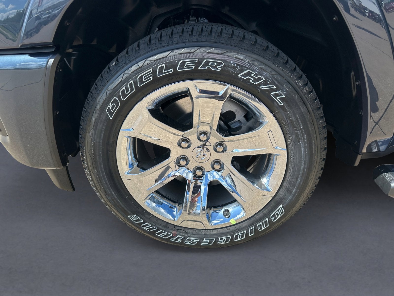 2025 RAM Ram 1500 RAM 1500 BIG HORN CREW CAB 4X4 5'7' BOX