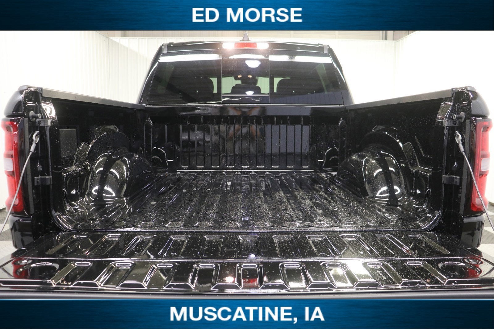 2025 RAM Ram 1500 RAM 1500 TRADESMAN CREW CAB 4X4 5'7' BOX