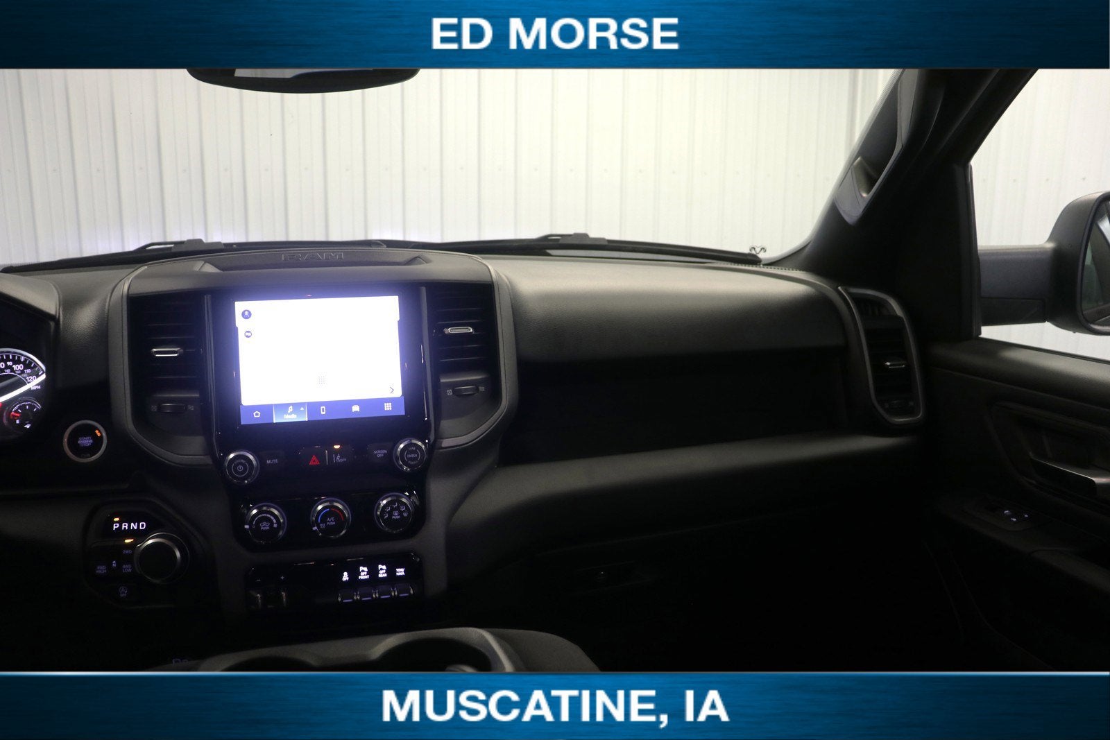 2025 RAM Ram 1500 RAM 1500 TRADESMAN CREW CAB 4X4 5'7' BOX