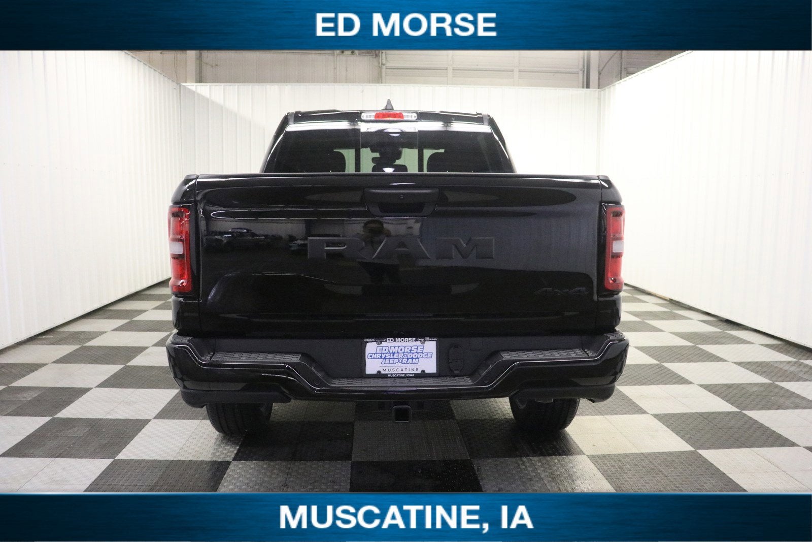 2025 RAM Ram 1500 RAM 1500 TRADESMAN CREW CAB 4X4 5'7' BOX