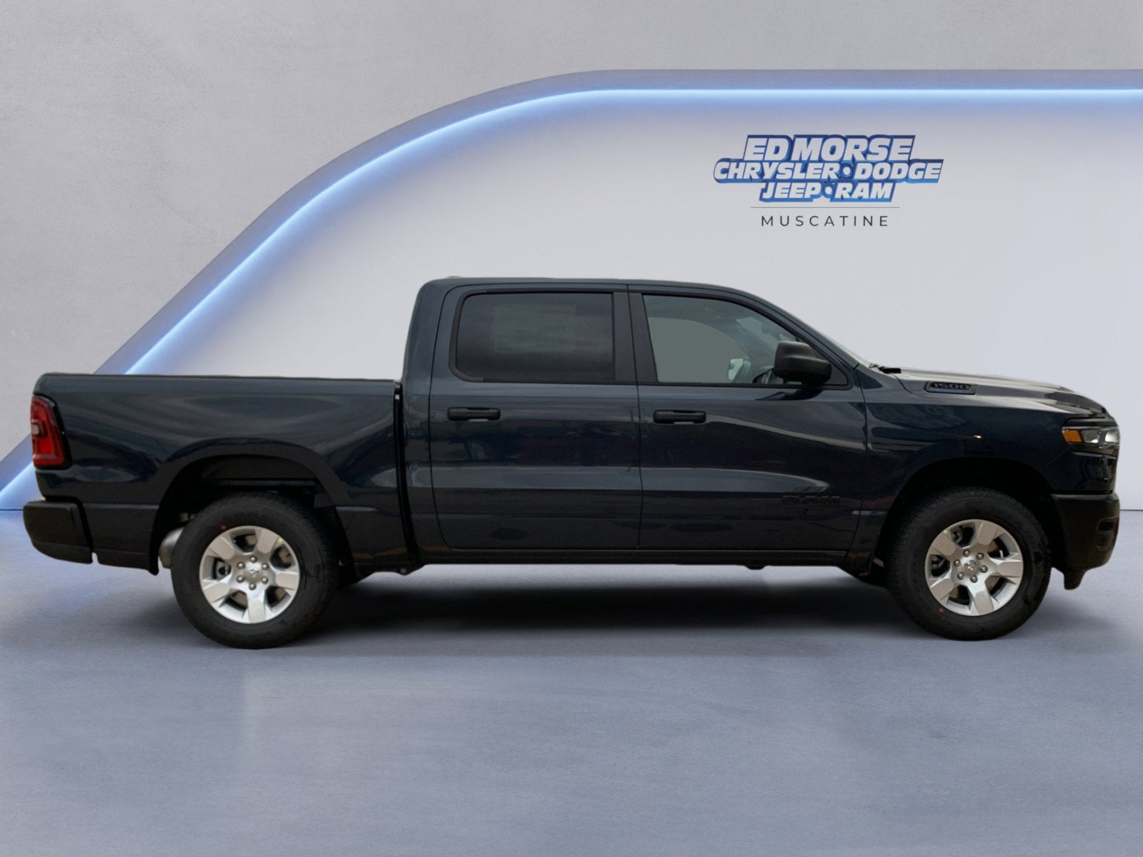2025 RAM Ram 1500 RAM 1500 TRADESMAN CREW CAB 4X4 5'7' BOX