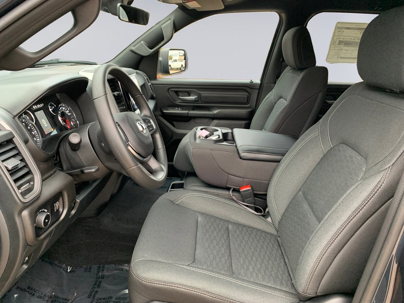 2025 RAM Ram 1500 RAM 1500 TRADESMAN CREW CAB 4X4 5'7' BOX