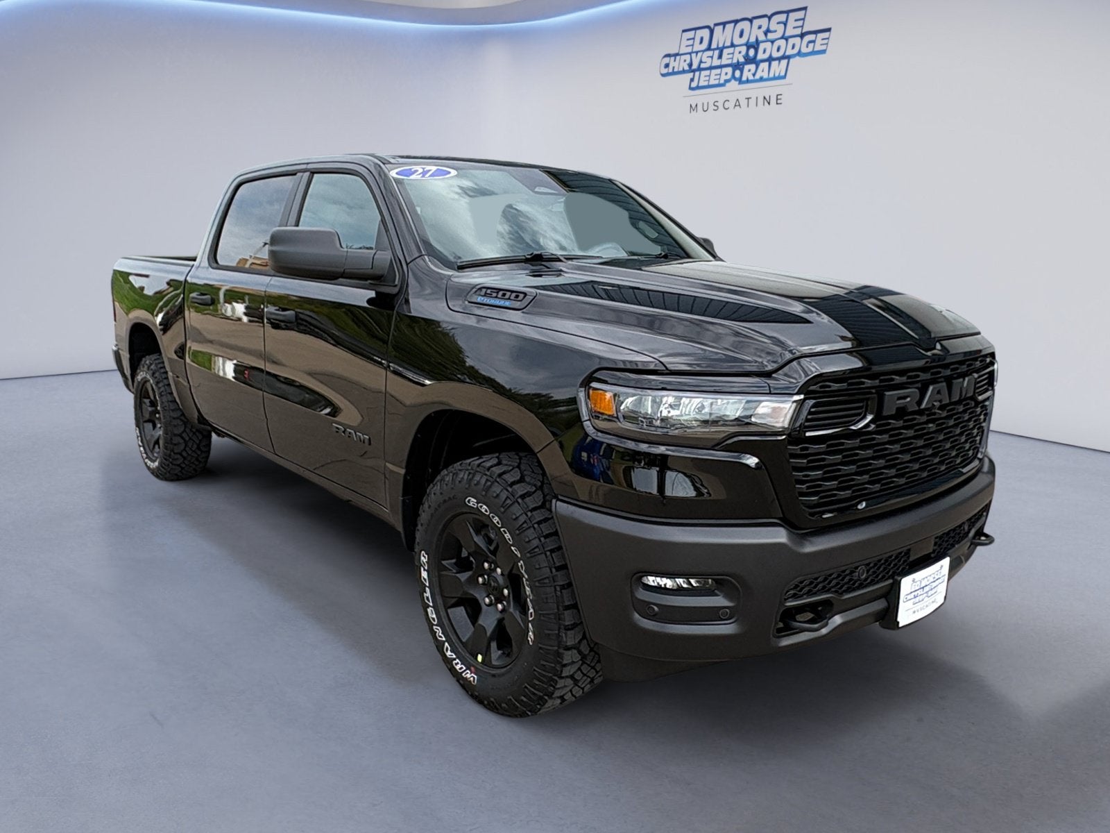 2027 RAM 1500 RAM 1500 WARLOCK CREW CAB 4X4 5'7' BOX
