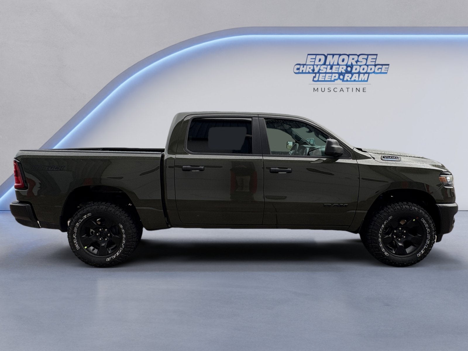 2027 RAM 1500 RAM 1500 WARLOCK CREW CAB 4X4 5'7' BOX