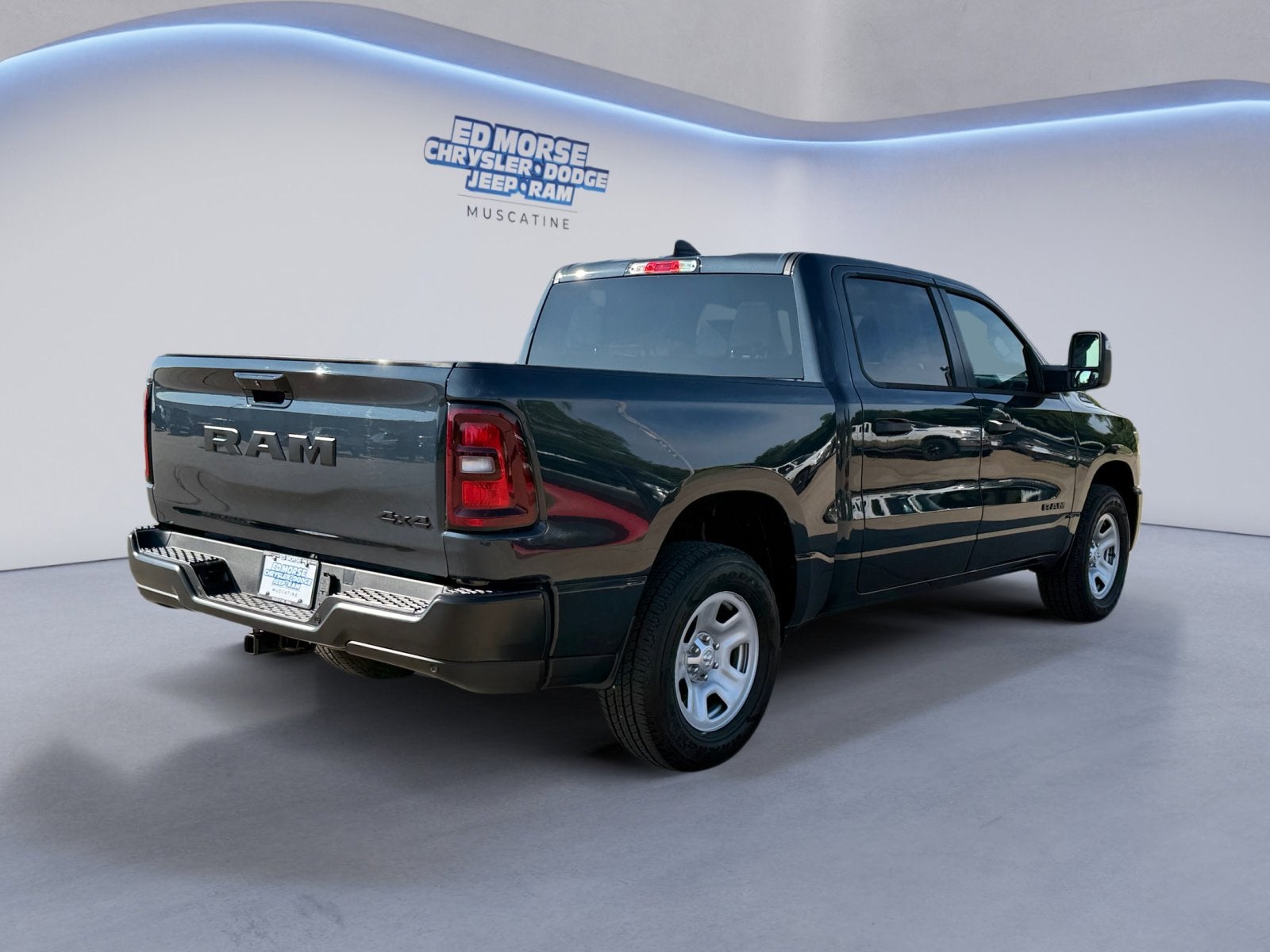 2025 RAM Ram 1500 RAM 1500 TRADESMAN CREW CAB 4X4 5'7' BOX