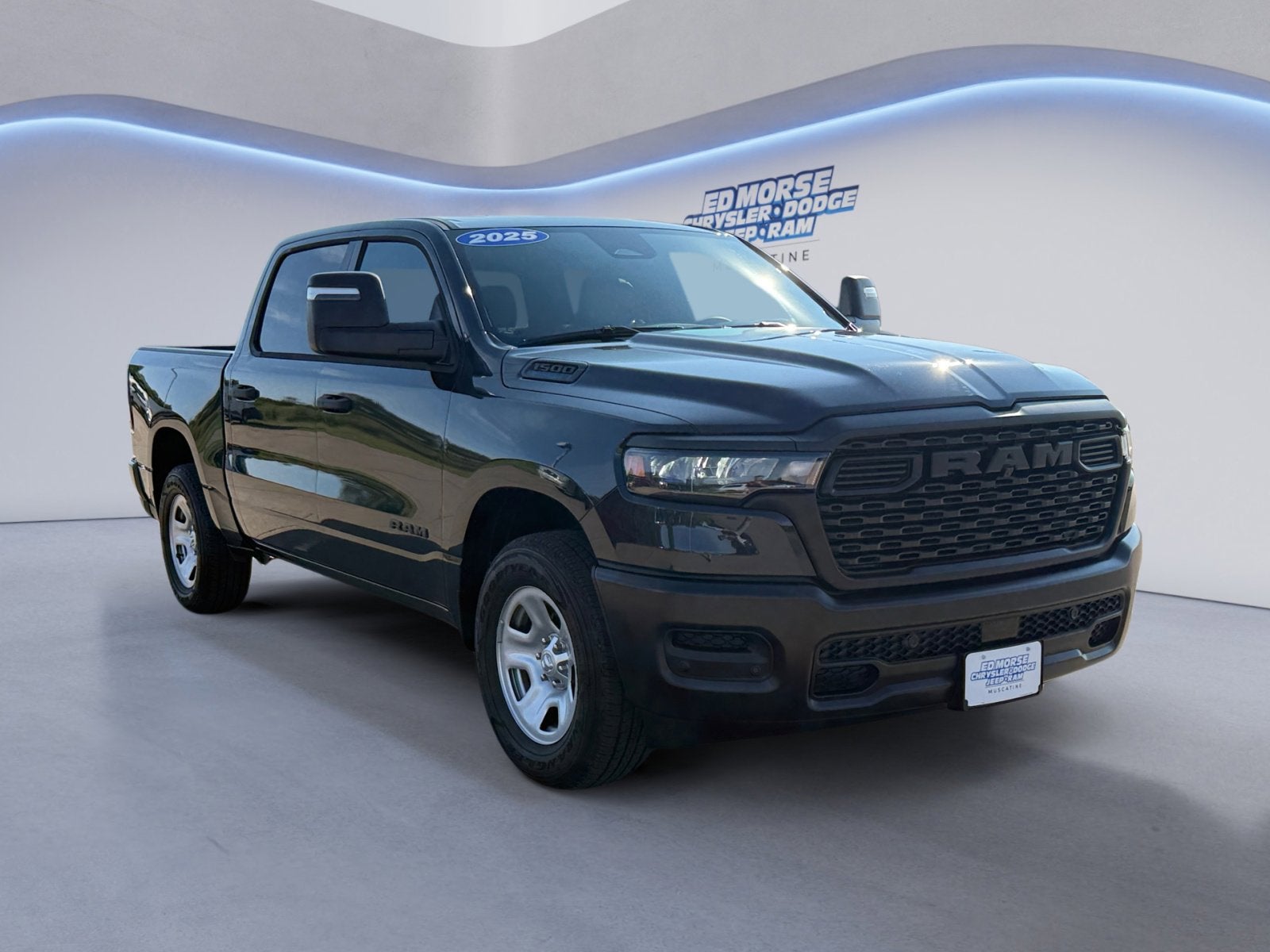 2025 RAM Ram 1500 RAM 1500 TRADESMAN CREW CAB 4X4 5'7' BOX