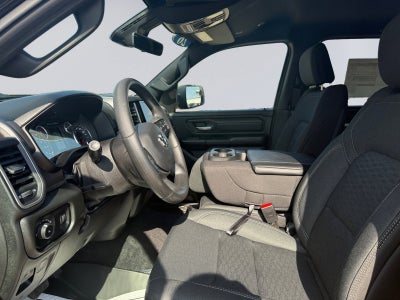 2026 RAM Ram 1500 RAM 1500 TRADESMAN CREW CAB 4X4 5'7' BOX