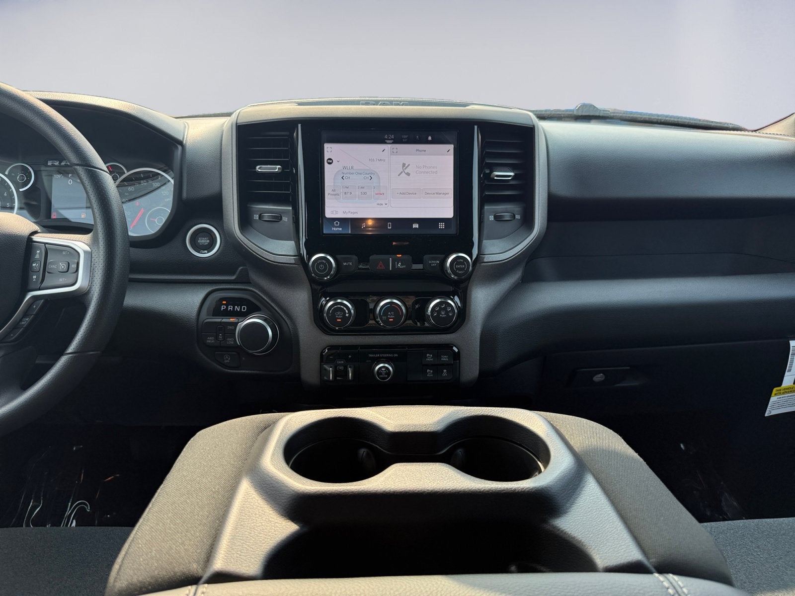 2026 RAM 1500 RAM 1500 TRADESMAN CREW CAB 4X4 5'7' BOX