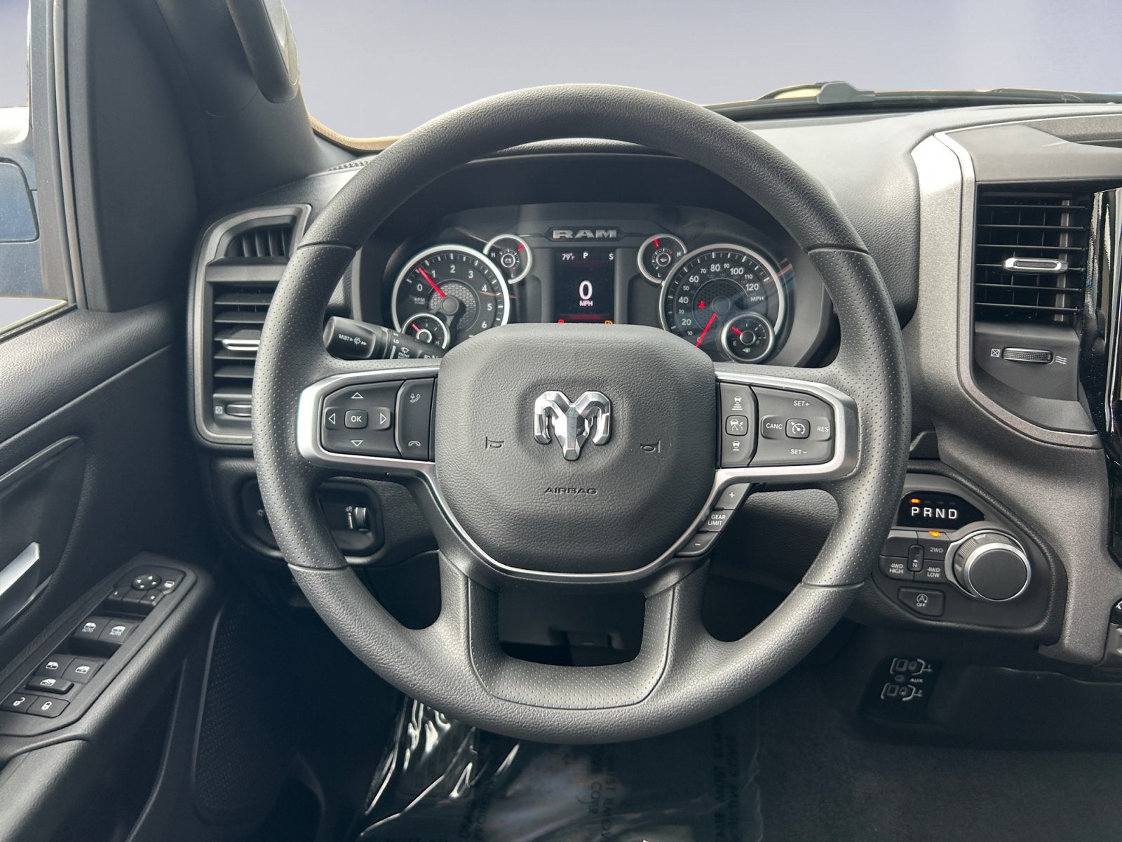 2026 RAM Ram 1500 RAM 1500 TRADESMAN CREW CAB 4X4 5'7' BOX