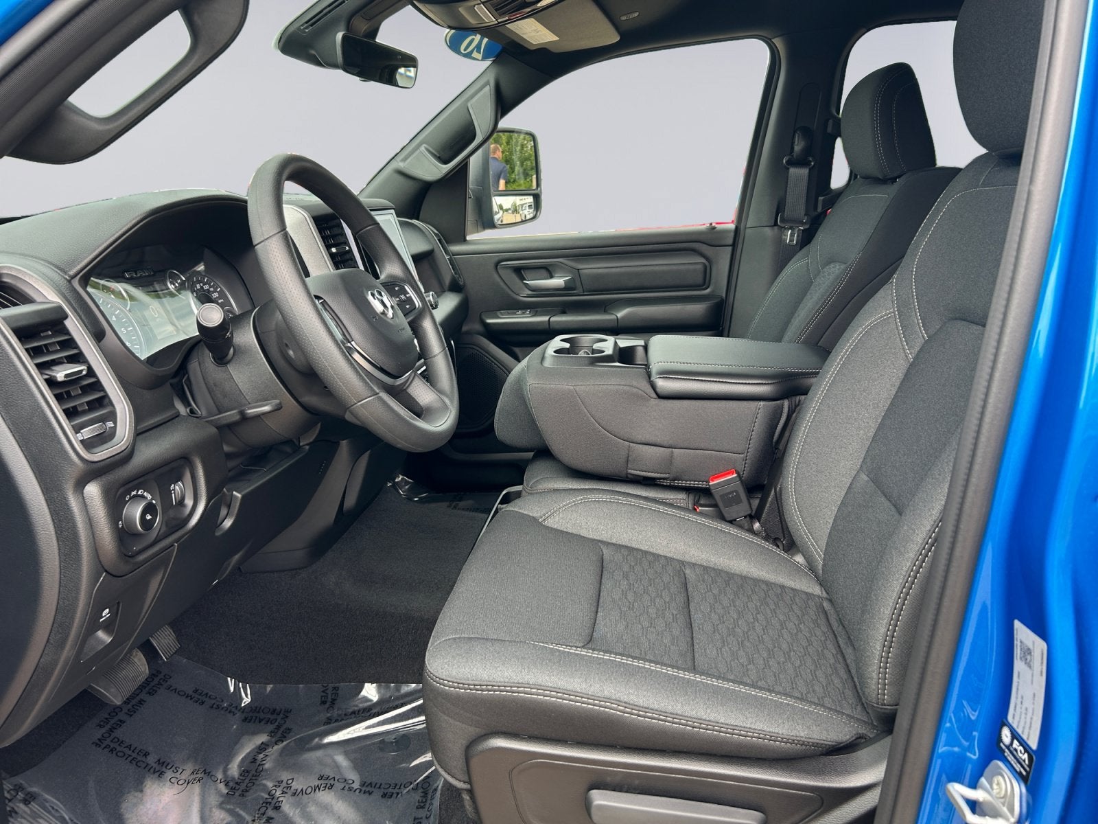 2026 RAM Ram 1500 RAM 1500 TRADESMAN CREW CAB 4X4 5'7' BOX