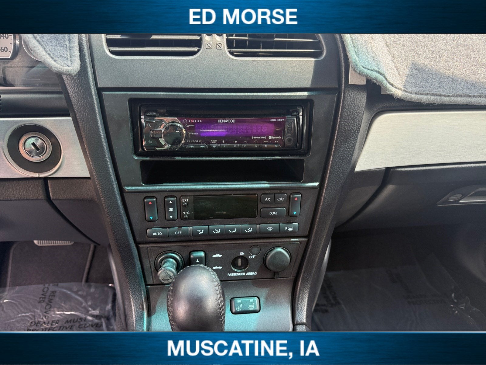 2003 Ford Thunderbird Base