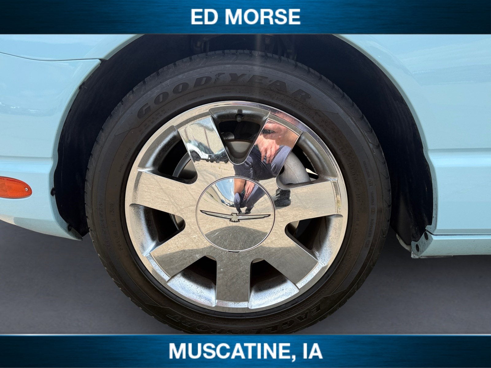 2003 Ford Thunderbird Base