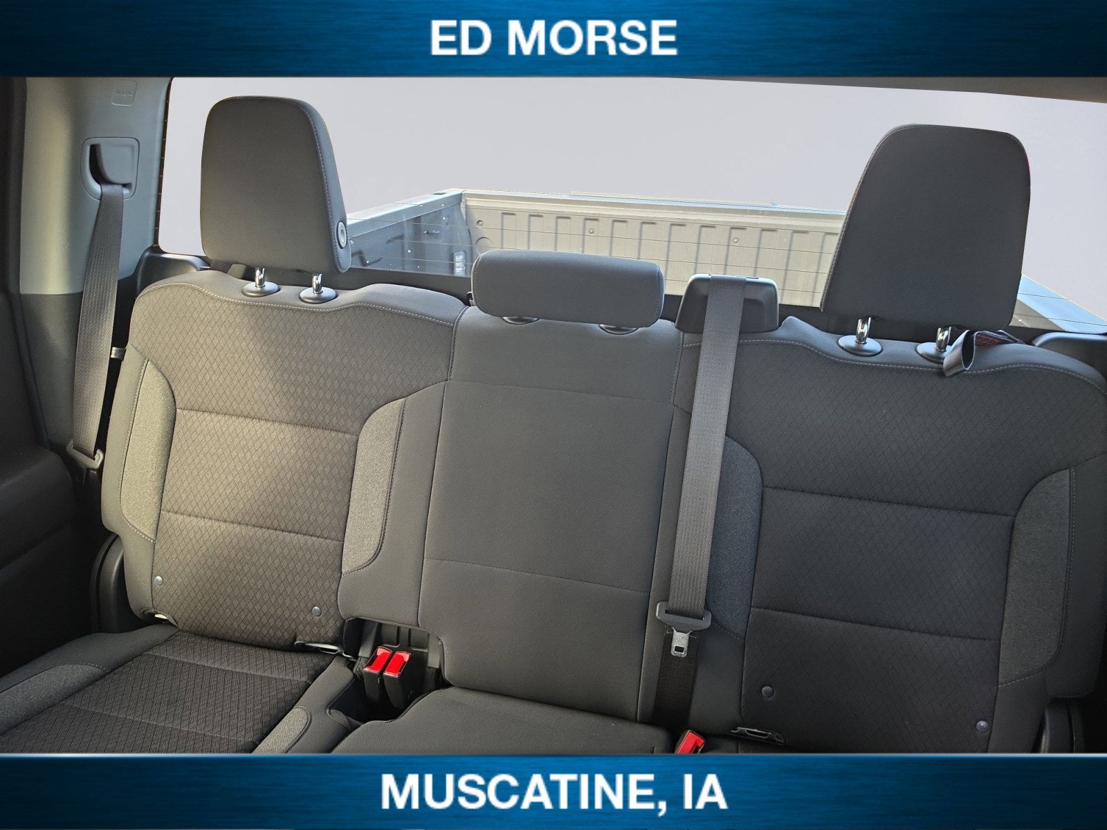 2022 Chevrolet Silverado 1500 4WD Crew Cab Short Bed Custom