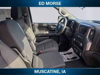 2022 Chevrolet Silverado 1500 4WD Crew Cab Short Bed Custom