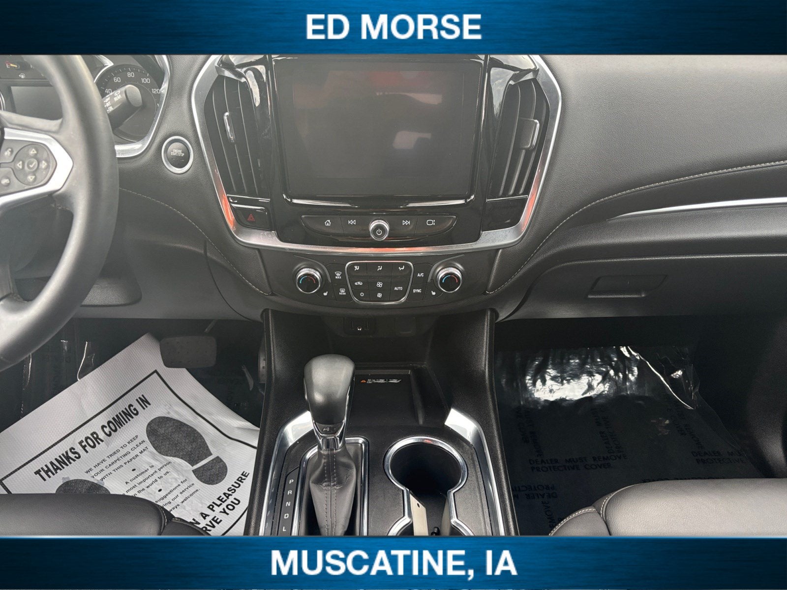 2023 Chevrolet Traverse AWD LT Leather