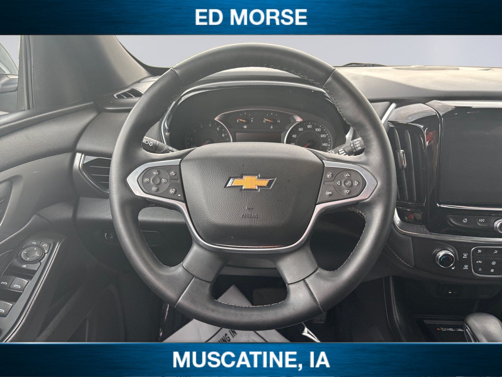 2023 Chevrolet Traverse AWD LT Leather