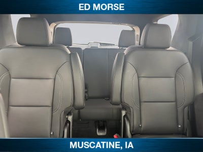 2023 Chevrolet Traverse AWD LT Leather