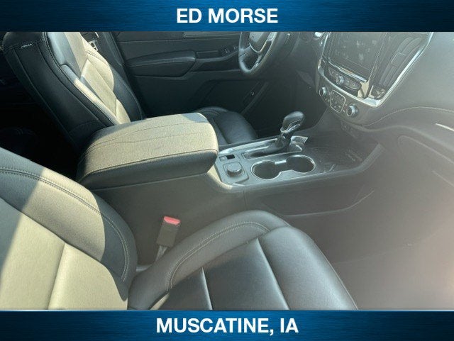 2023 Chevrolet Traverse AWD LT Leather