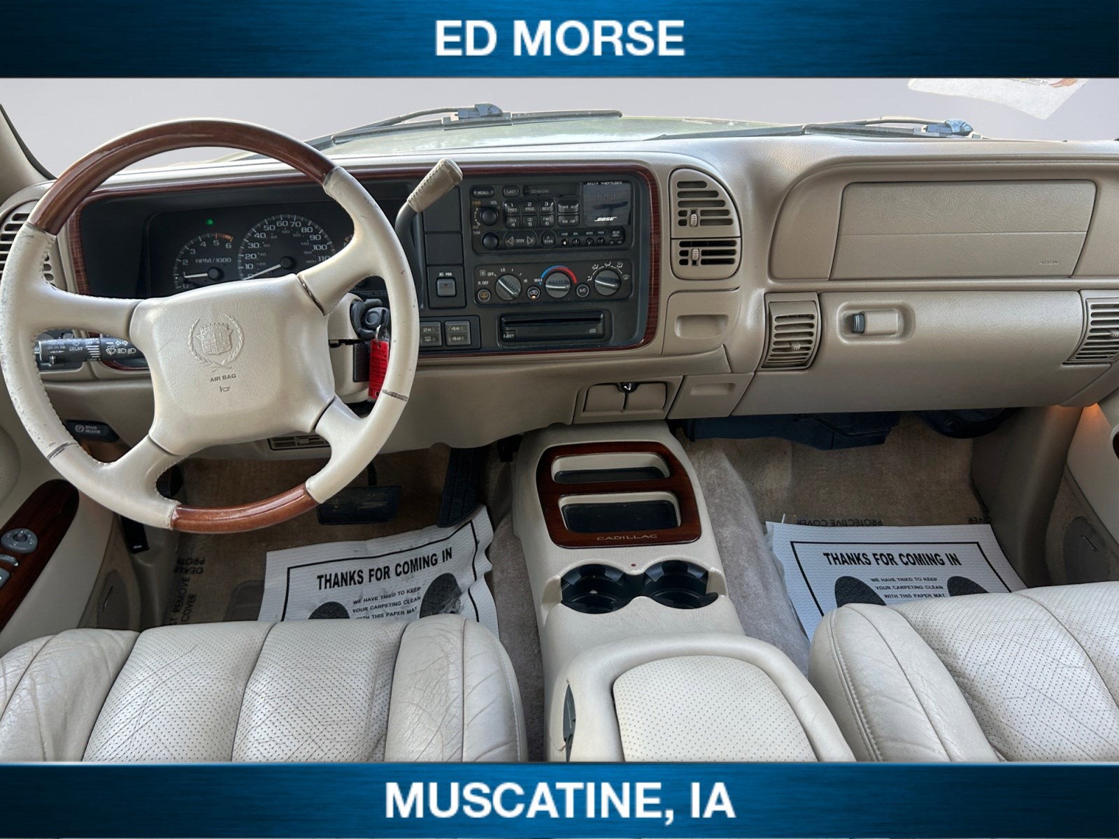 2000 Cadillac Escalade Standard