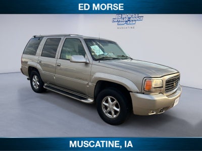 2000 Cadillac Escalade Standard