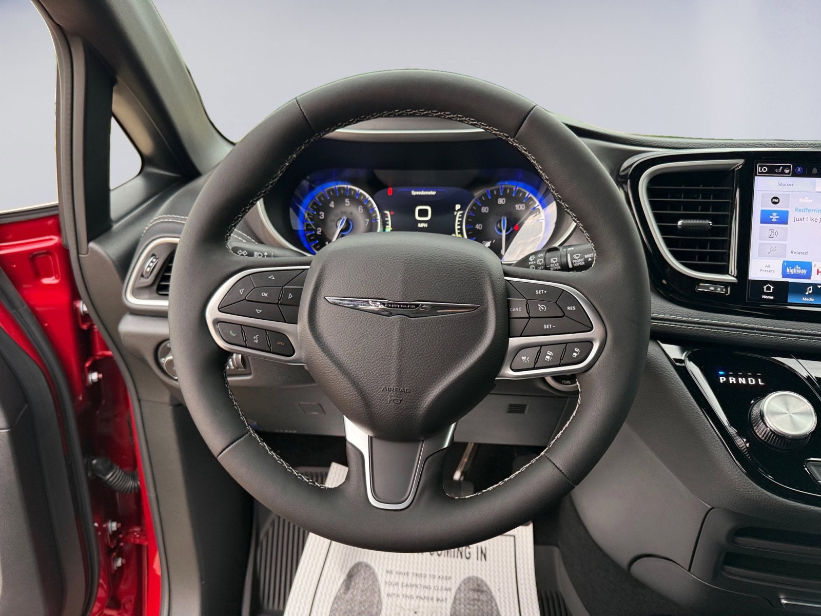 2025 Chrysler Pacifica PACIFICA SELECT