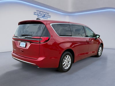 2025 Chrysler Pacifica PACIFICA SELECT