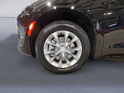 2027 Chrysler Pacifica PACIFICA SELECT AWD