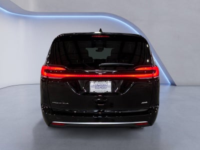 2027 Chrysler Pacifica PACIFICA SELECT AWD