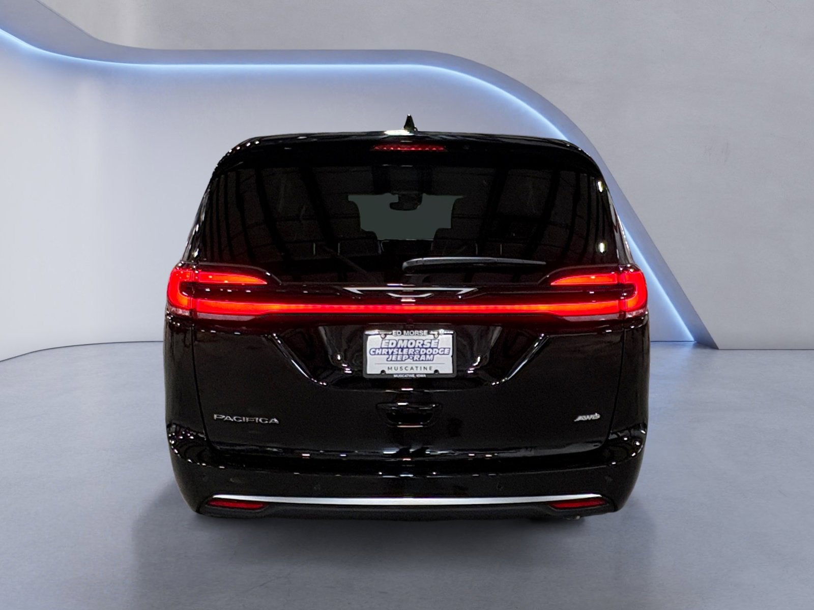 2027 Chrysler Pacifica PACIFICA SELECT AWD