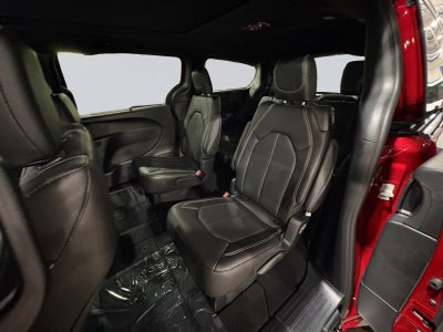 2027 Chrysler Pacifica PACIFICA SELECT AWD