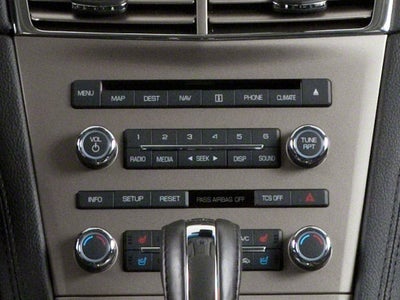 2010 Lincoln MKT Base