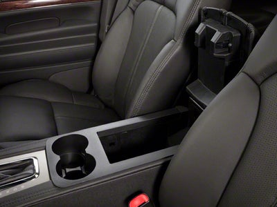 2010 Lincoln MKT Base