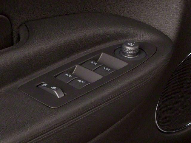 2010 Lincoln MKT Base