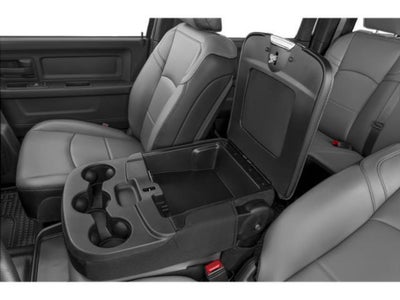 2024 RAM 3500 Tradesman Crew Cab 4x4 6'4' Box