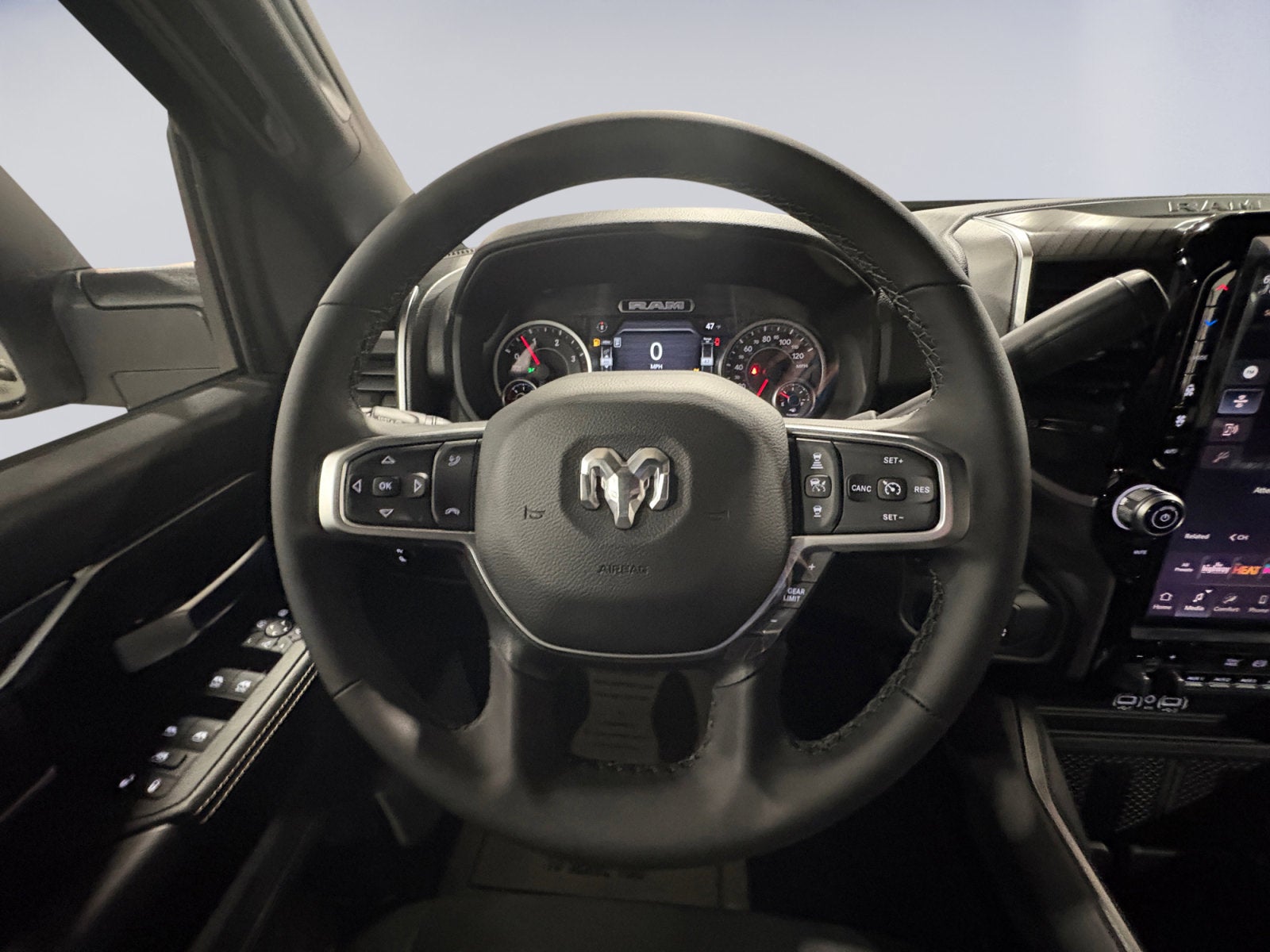 2026 RAM Ram 3500 RAM 3500 BIG HORN CREW CAB 4X4 6'4' BOX