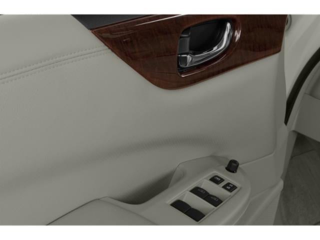 2015 Nissan Quest SV